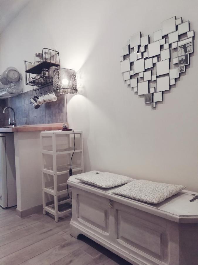 White Apartment Roma Exterior foto